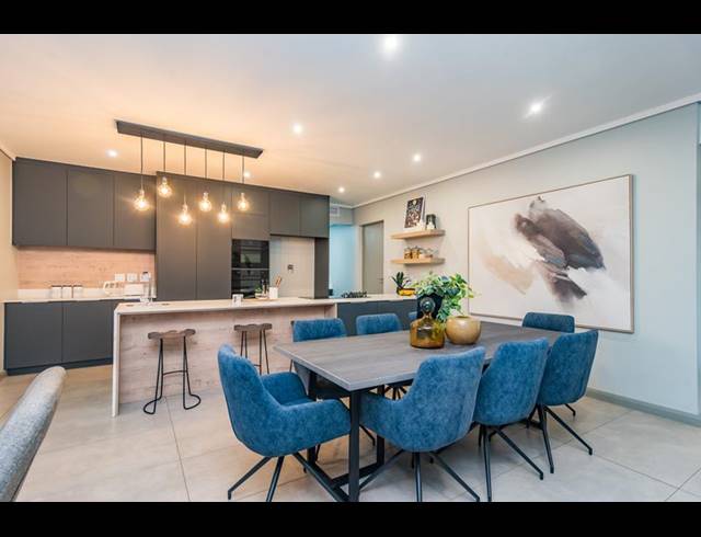 3 BEDROOM APARTMENT FOR SALE IN MIDSTREAM ESTATE